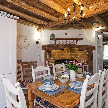 Joe'S Cottage Bridgnorth Extérieur photo