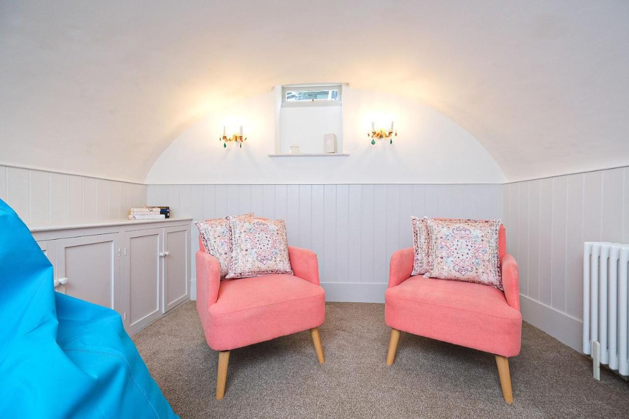 Joe'S Cottage Bridgnorth Extérieur photo
