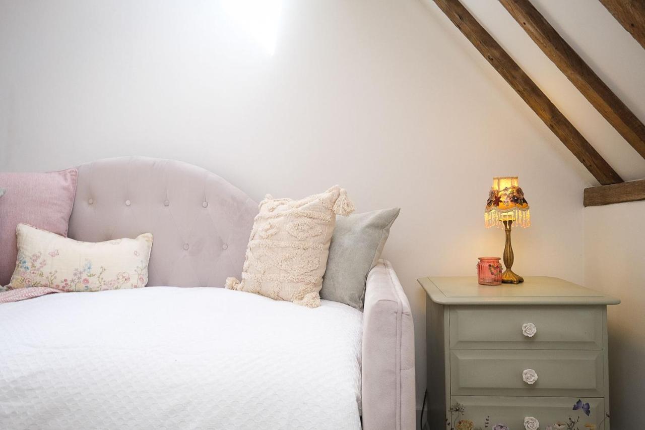 Joe'S Cottage Bridgnorth Extérieur photo